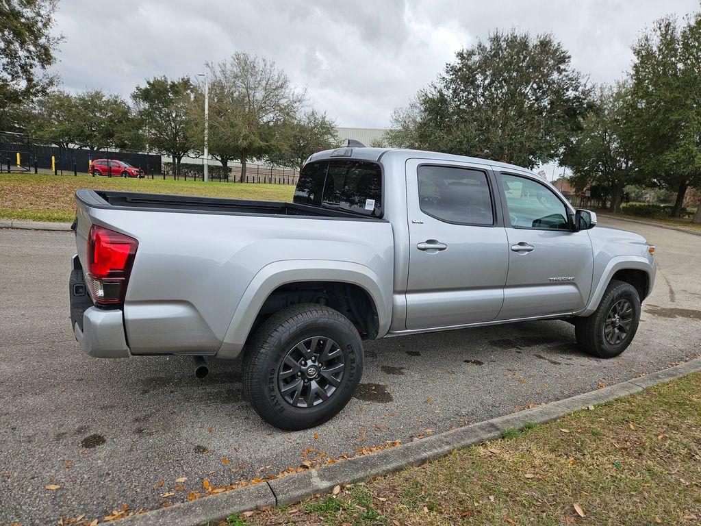 2022 Toyota Tacoma SR5 5