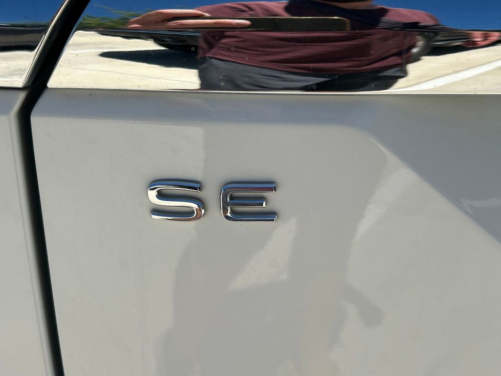 Used 2025 Volkswagen Atlas SUV