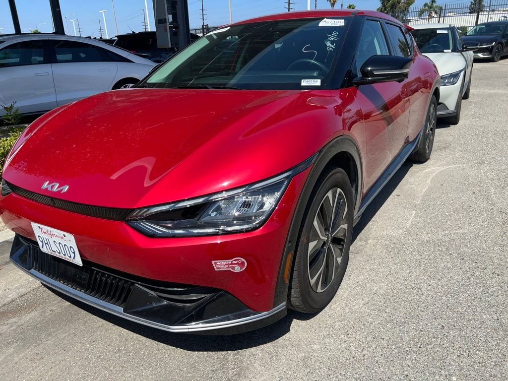 2023 Kia EV6 Wind RWD    