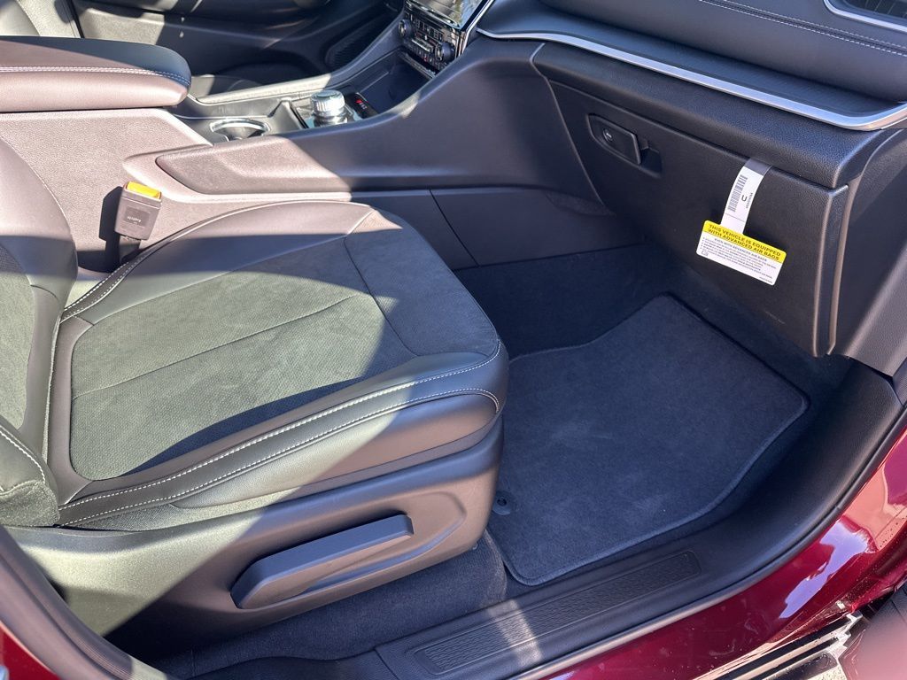 New Car 2025 Jeep Grand Cherokee L  Altitude X For Sale Under $50,000 In Austin, Texas