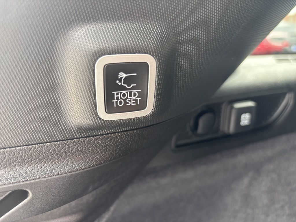 Used 2024 Jeep Grand Cherokee SUV