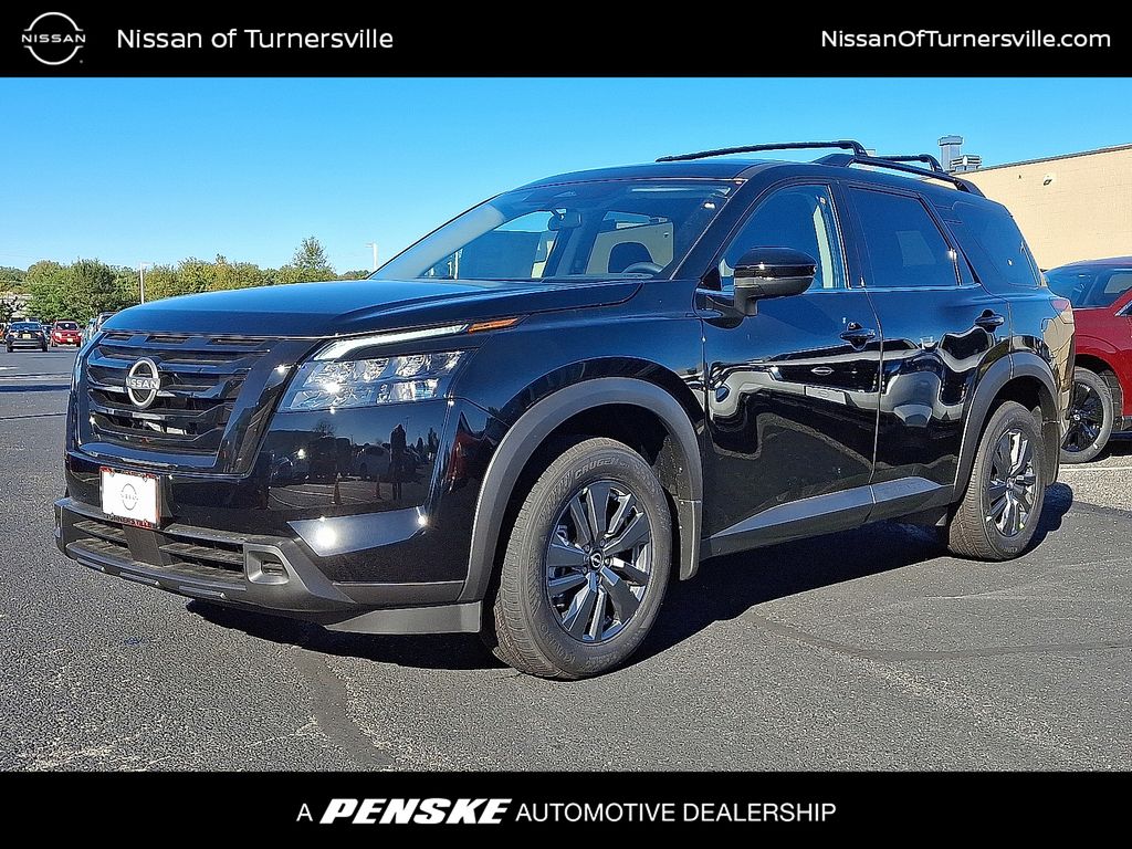 Thumbnail: 2025 Nissan Pathfinder - 1