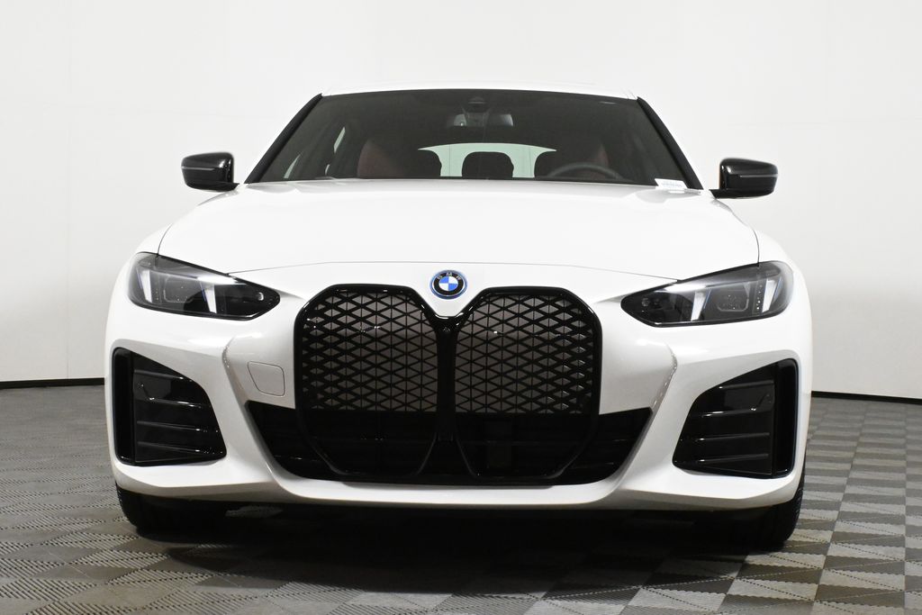 2025 BMW i4 xDrive40 10