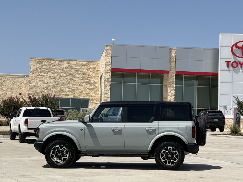 Used 2024 Ford Bronco SUV