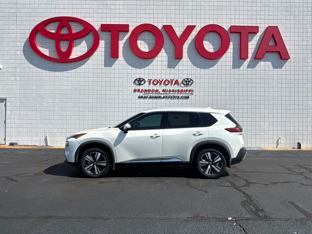 Used 2021 Nissan Rogue SUV