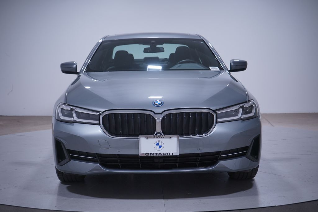 Thumbnail: 2023 BMW 5 Series - 4