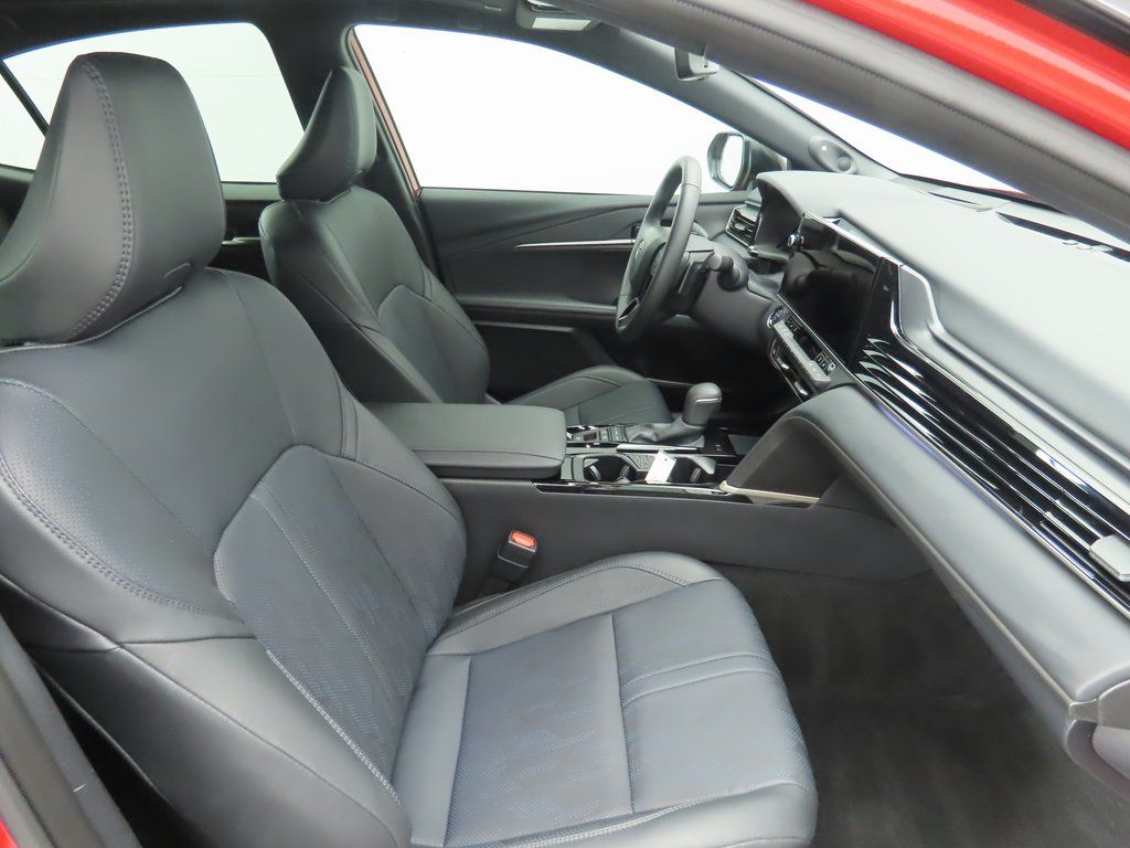 Thumbnail: 2025 Toyota Camry - 21