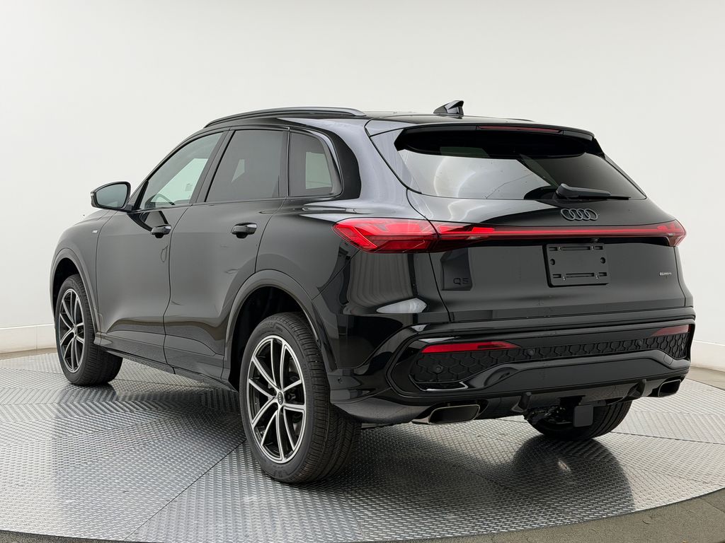 Thumbnail: 2026 Audi Q5 - 6