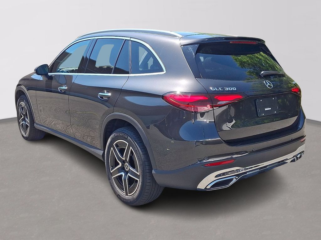 Thumbnail: 2026 Mercedes-Benz GLC - 6
