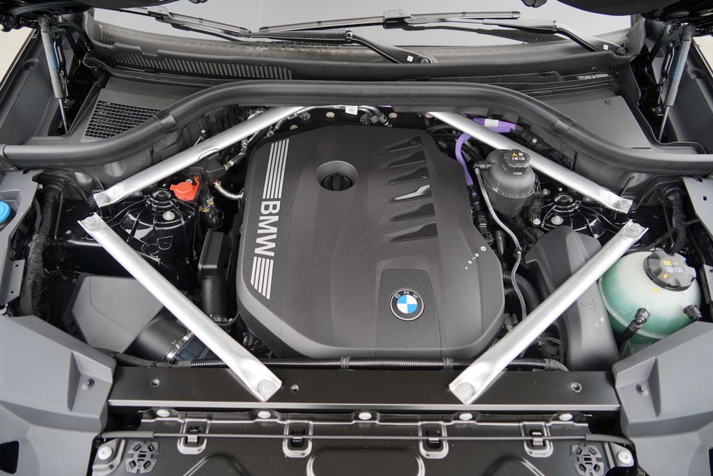 Thumbnail: 2026 BMW X5 - 20