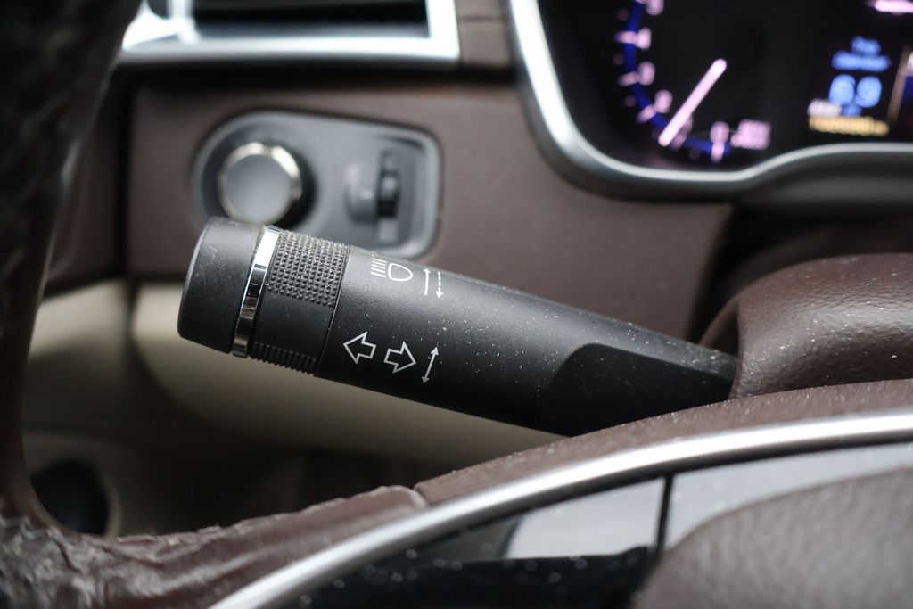 Thumbnail: 2013 Cadillac SRX - 22