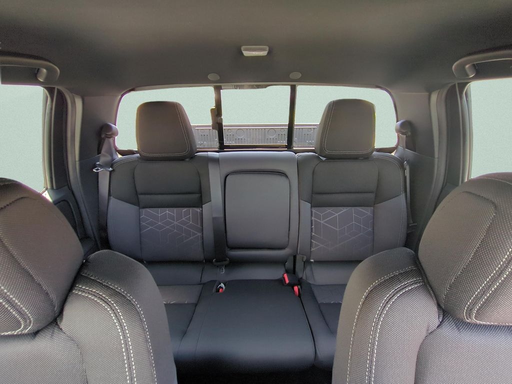 New 2026 Boulder Gray Pearl Nissan Crew Cab SV image 10