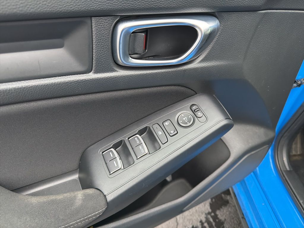 Thumbnail: 2023 Honda Civic - 26