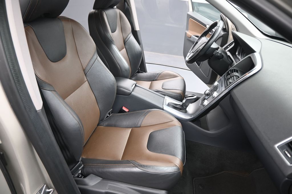 Used 2017 Volvo XC60 SUV