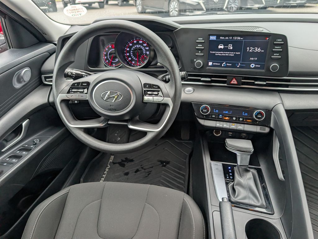Used 2023 Hyundai Elantra Sedan