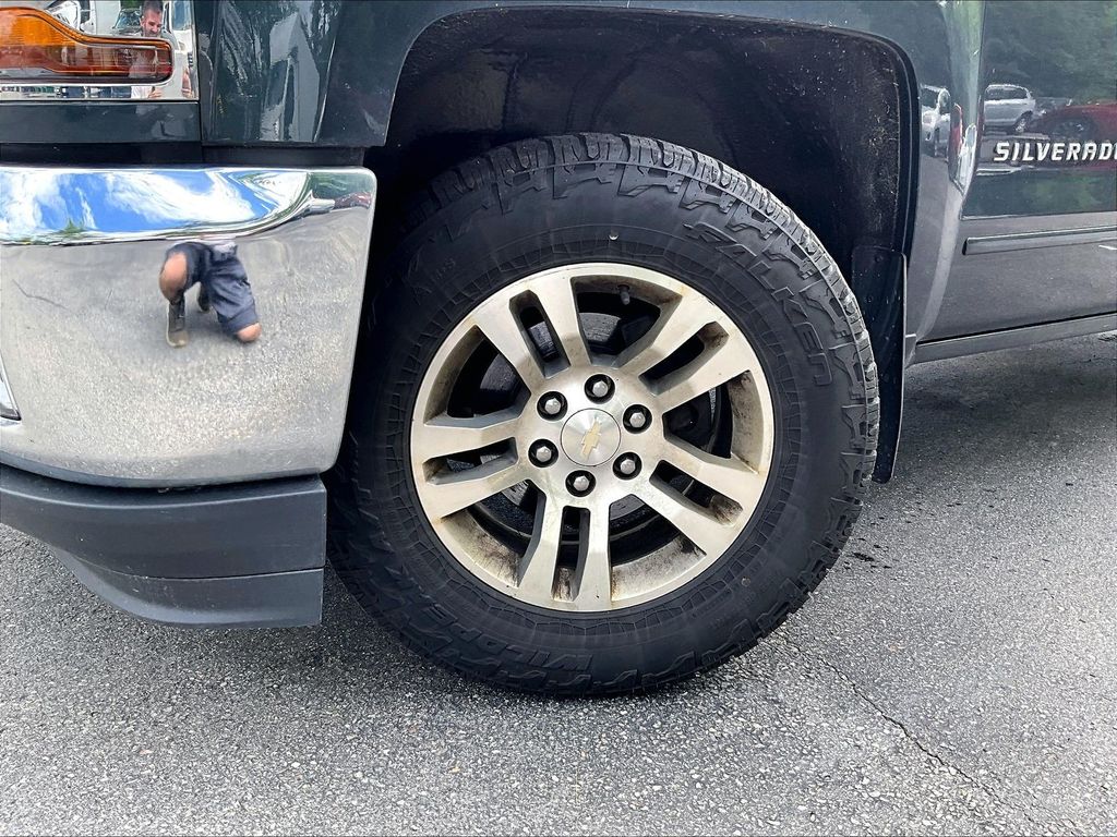 2019 Chevrolet Silverado 1500 LD — photo 4