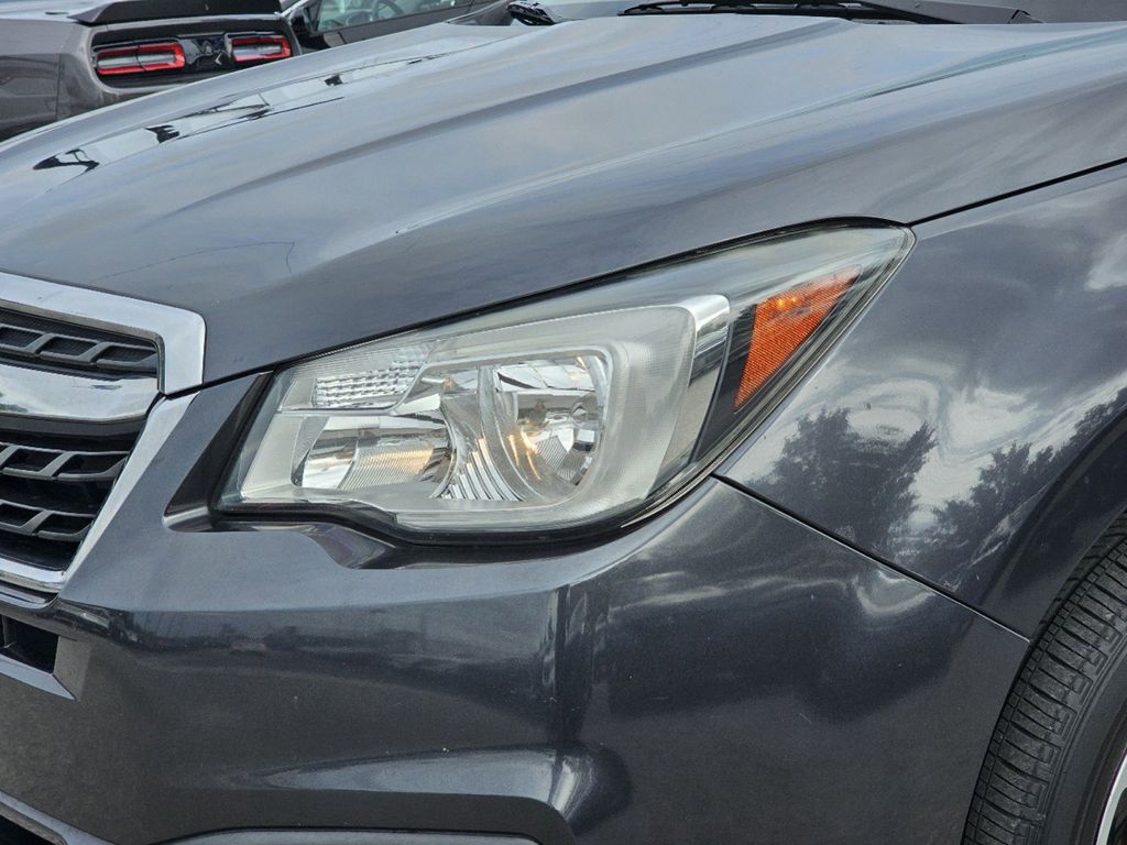 2018 Subaru Forester 2.5i Premium 10