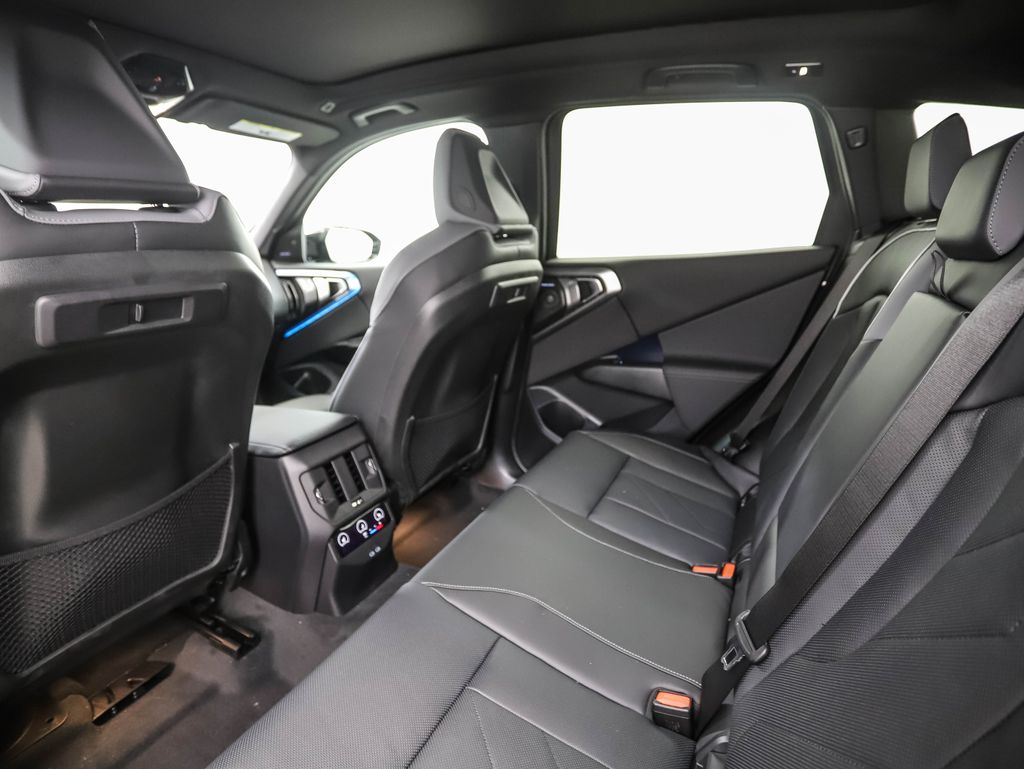 Thumbnail: 2026 BMW X3 - 22