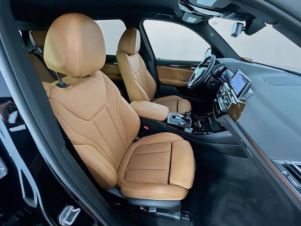 Thumbnail: 2024 BMW X3 - 28