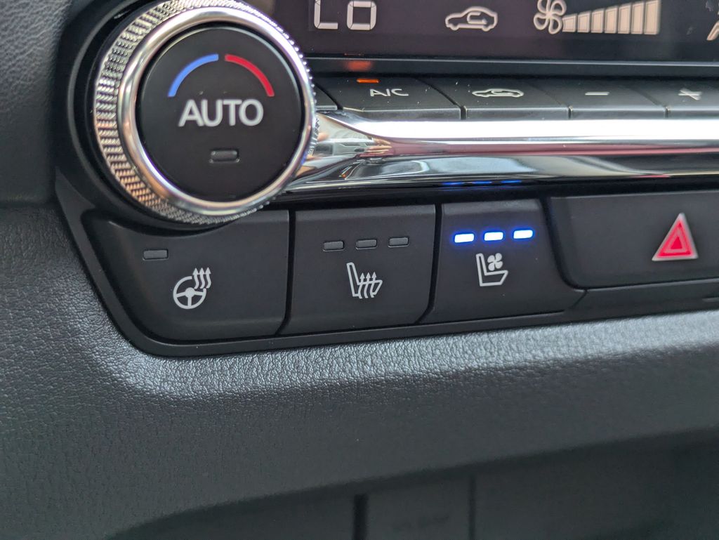 2026 Mazda CX-50 Hybrid Premium Plus