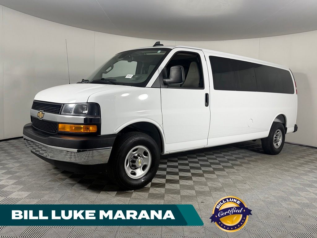 2025 Chevrolet Express 3500 LT Extended RWD