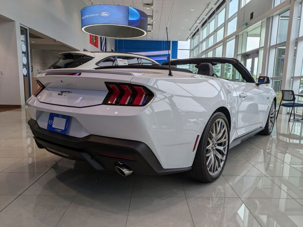 2025 Ford Mustang GT Premium