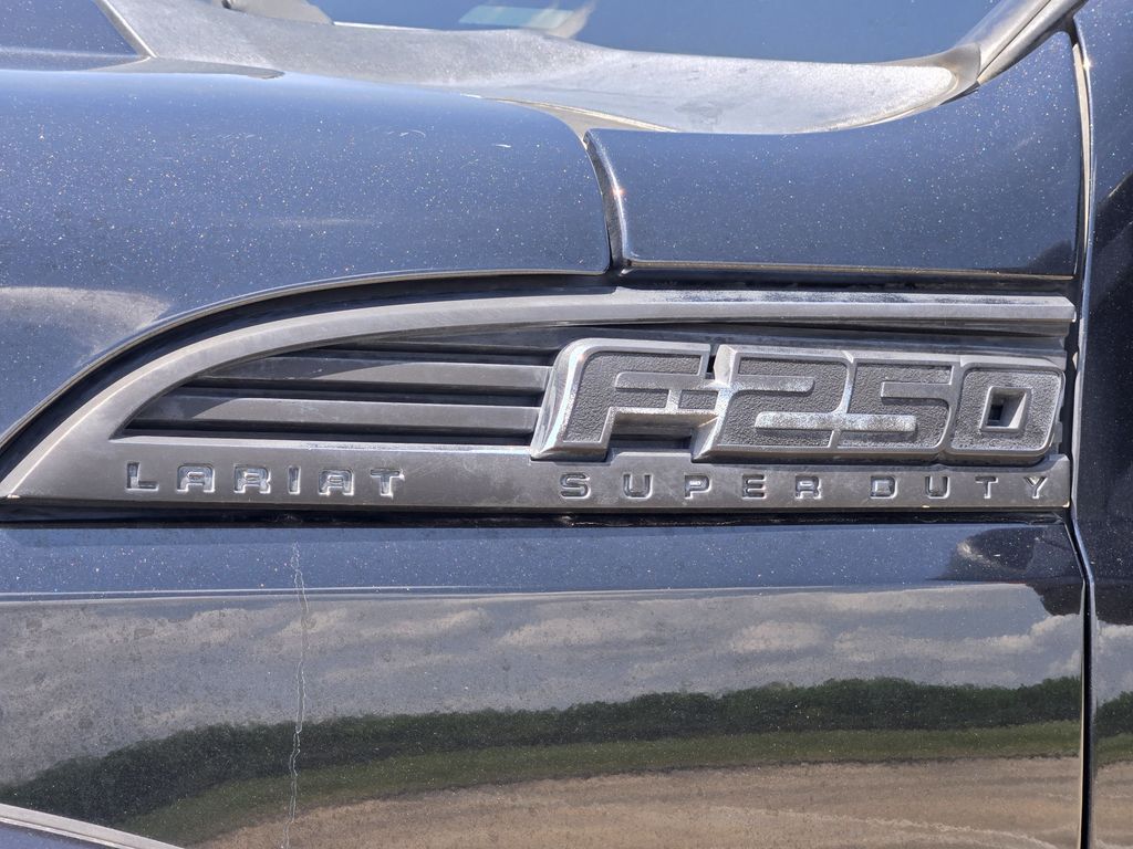 2014 Ford F-250SD Lariat Black at Bravo Nissan
