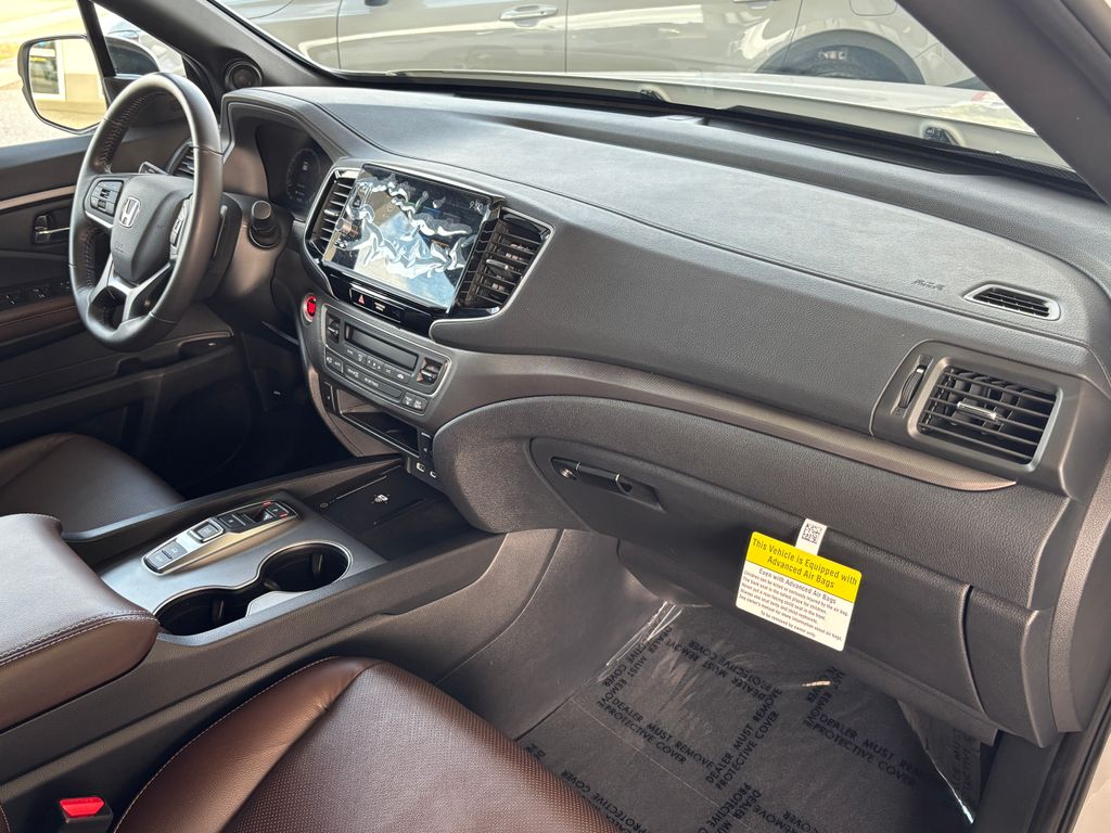 Thumbnail: 2025 Honda Ridgeline - 24