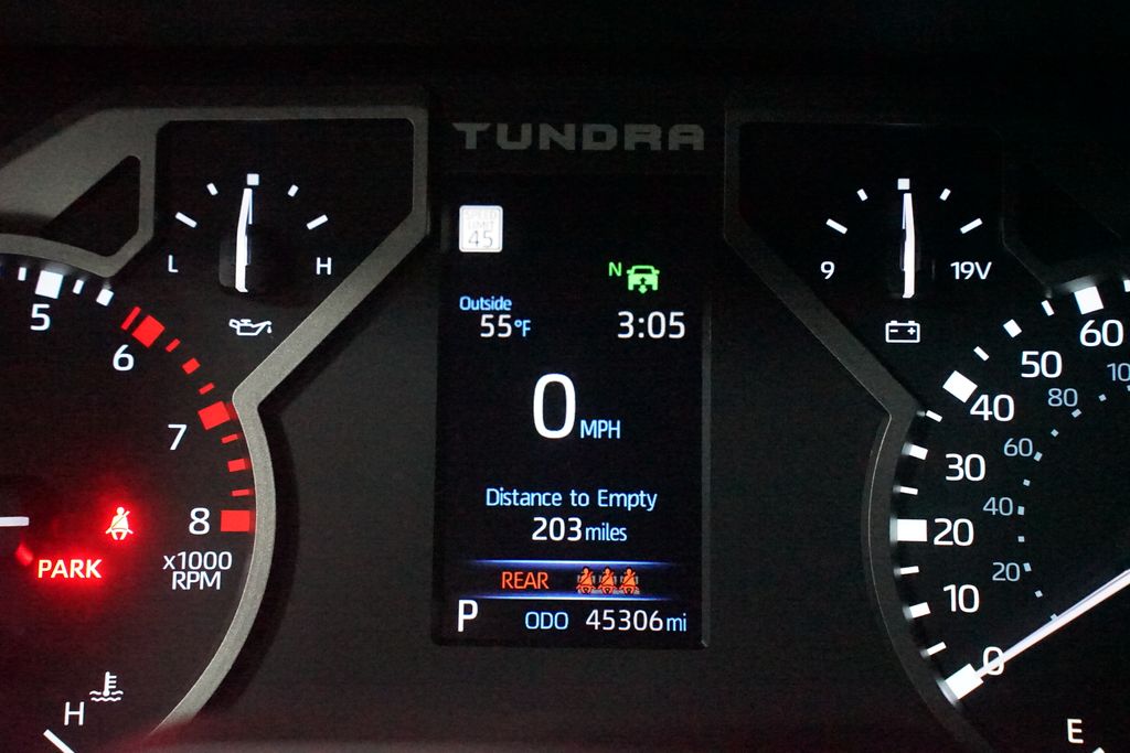 Thumbnail: 2023 Toyota Tundra - 17