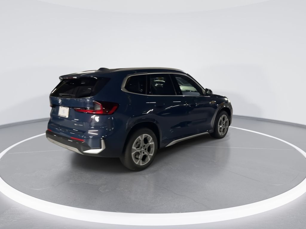 Thumbnail: 2026 BMW X1 - 8