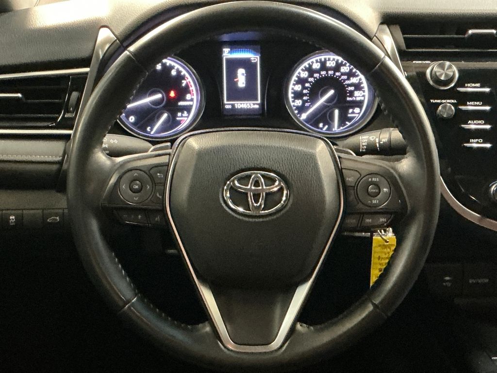 Certified Used 2018  Toyota SE image 17