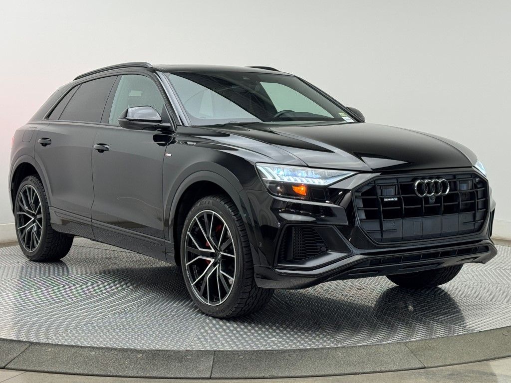 2022 Audi Q8 Premium Plus 2