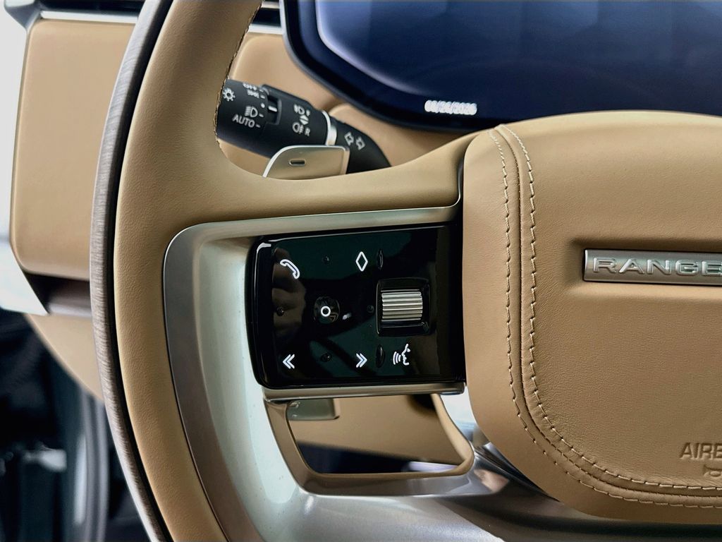 Thumbnail: 2026 Land Rover Range Rover - 11