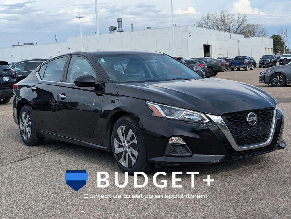 Super Black Clearcoat 2020 Nissan Altima 2.5 S FWD Sedan Front-Wheel Drive Continuously Variable Transmission