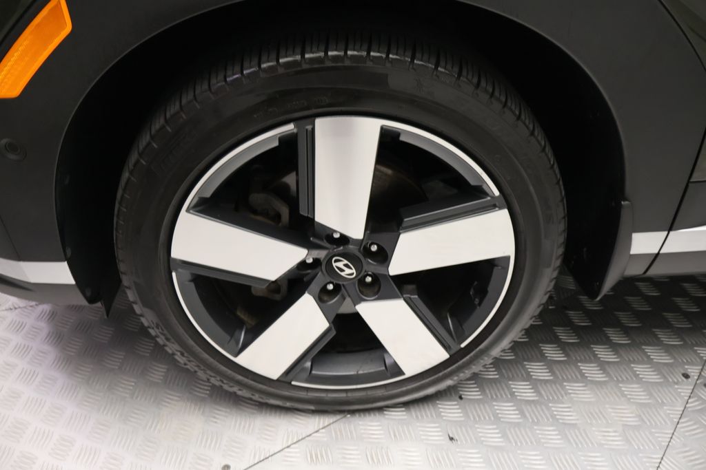 Thumbnail: 2024 Hyundai Santa Fe - 4