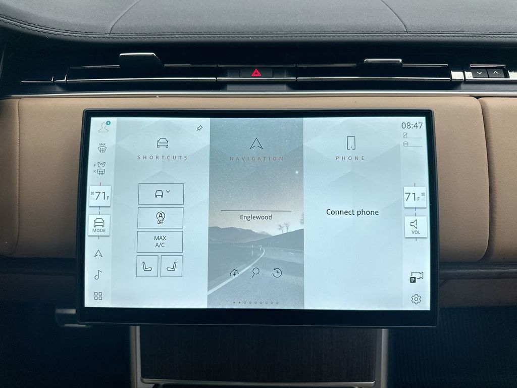 Thumbnail: 2026 Land Rover Range Rover - 13