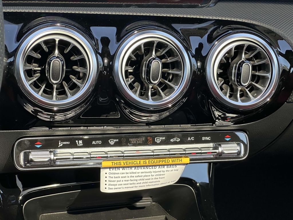 2025 Mercedes-Benz CLA 250 26