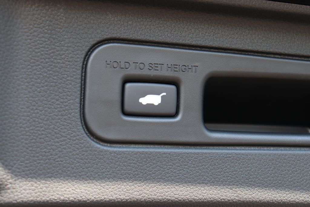 Thumbnail: 2025 Honda Pilot - 15