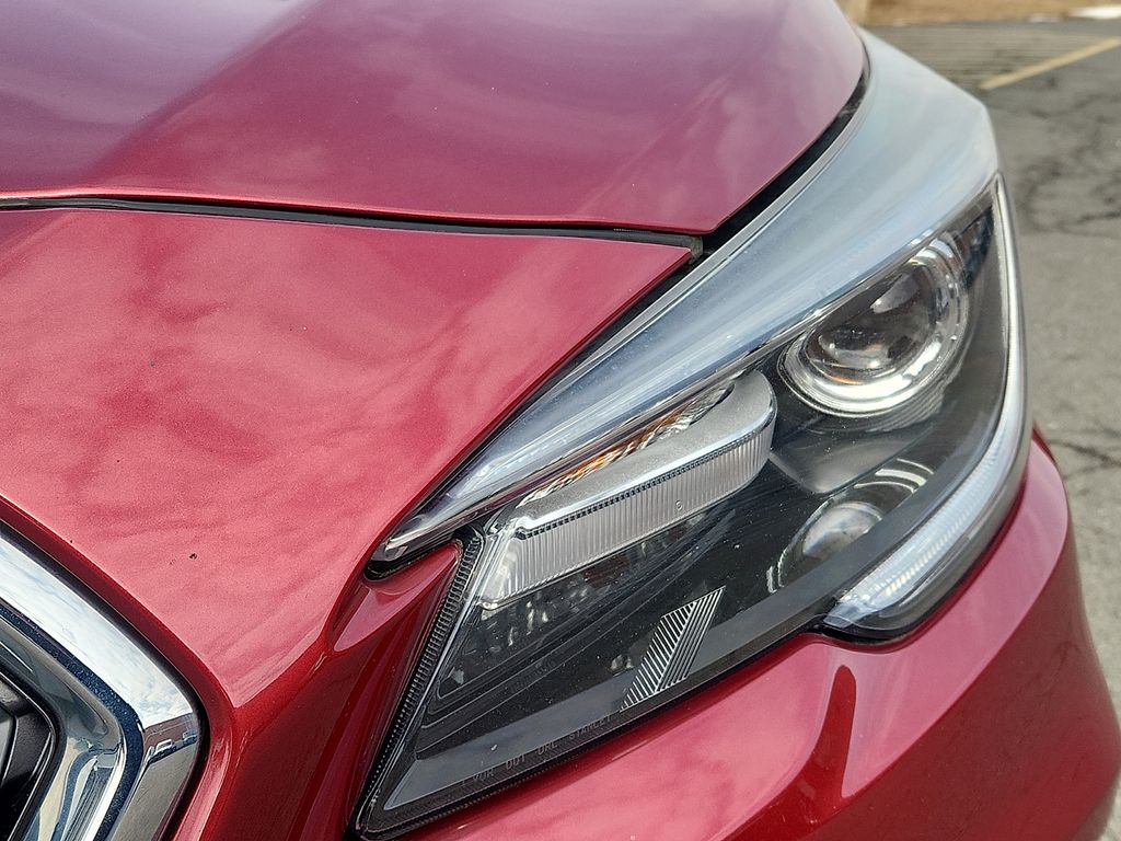 Thumbnail: 2018 Subaru Outback - 9