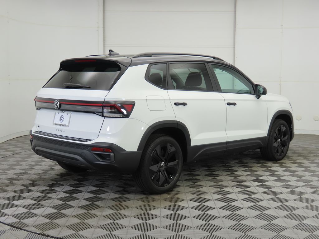 Thumbnail: 2026 Volkswagen Taos - 5