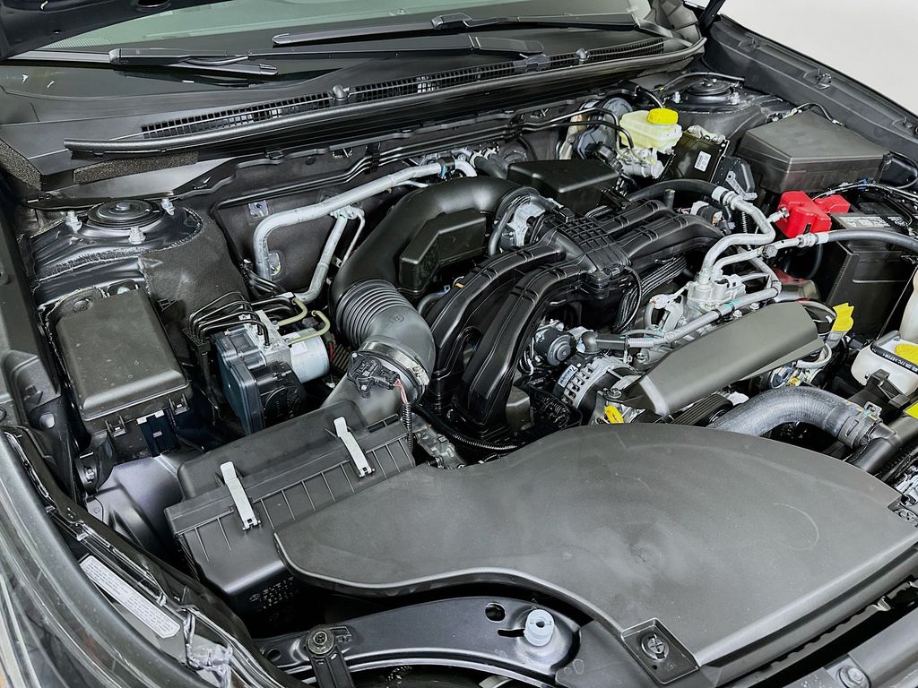 2025 Subaru Outback Limited - Photo 26