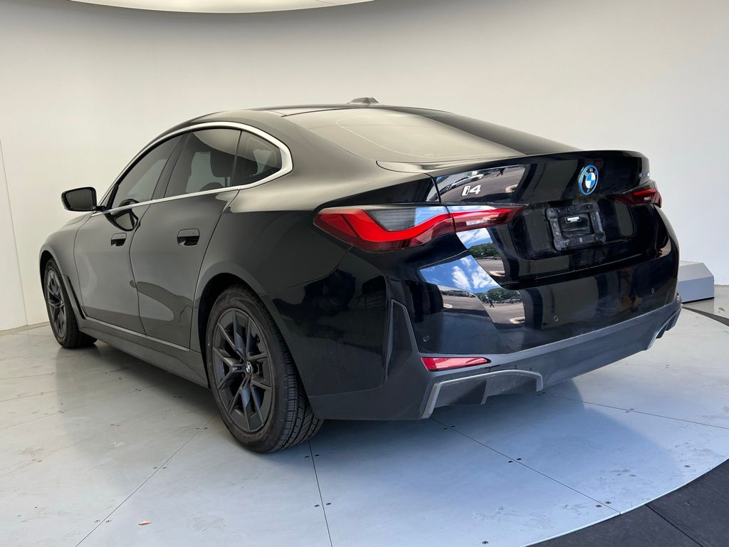 Thumbnail: 2023 BMW i4 - 4
