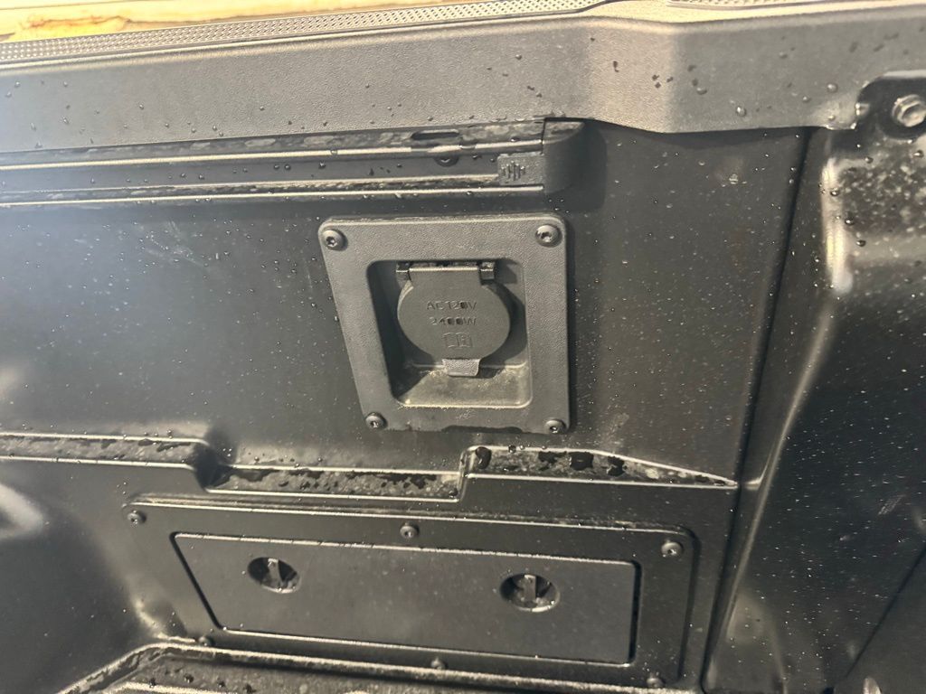 Thumbnail: 2025 Toyota Tacoma - 25