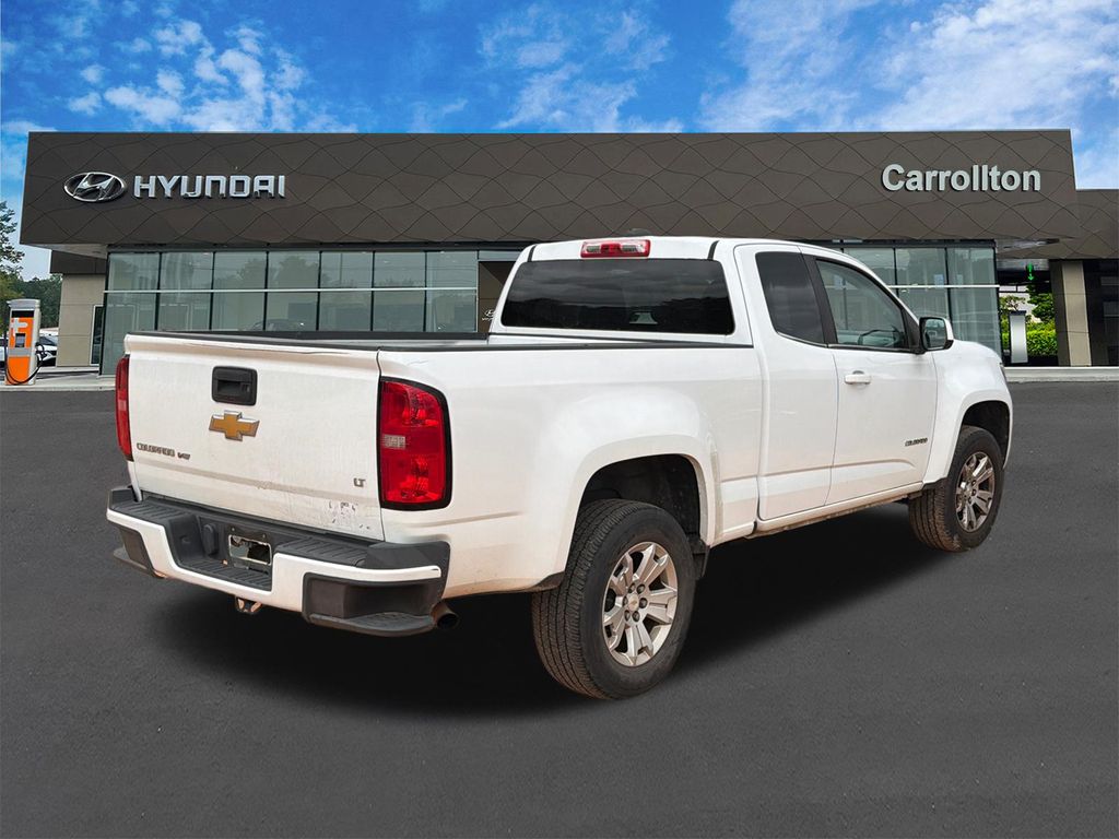Used 2018 White Chevrolet LT image 5