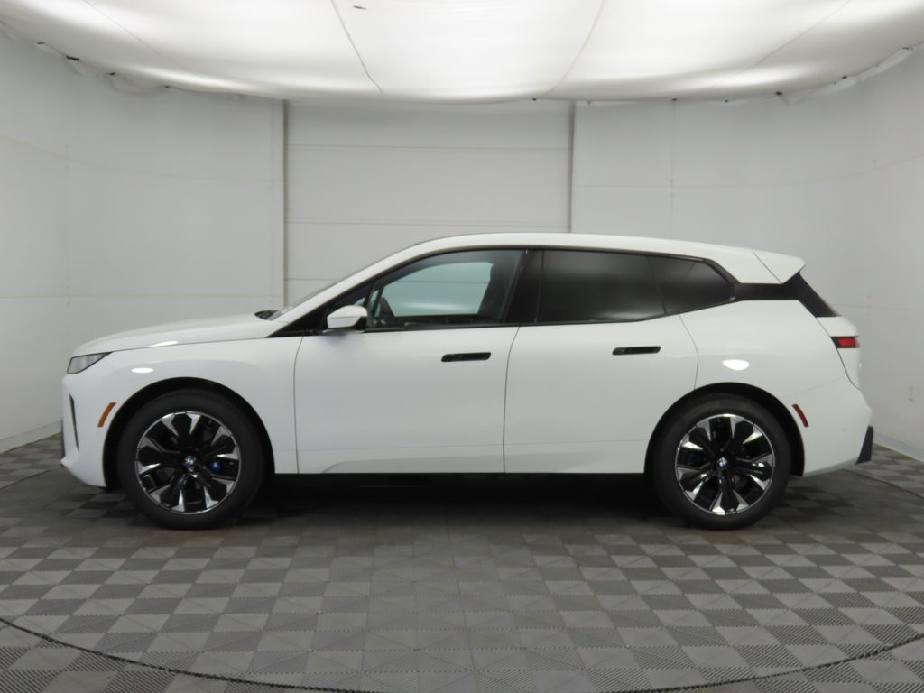 Thumbnail: 2026 BMW iX - 8