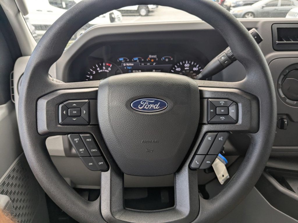 2026 Ford E-350 Cutaway 