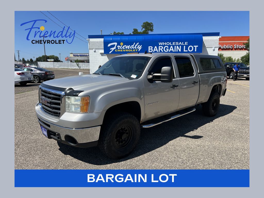 Silver Birch Metallic 2009 GMC Sierra 2500HD Pickup Truck Four-Wheel Drive 6-Speed Automatic Overdrive