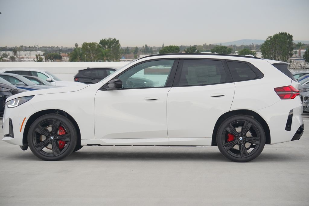 Thumbnail: 2026 BMW X3 - 4