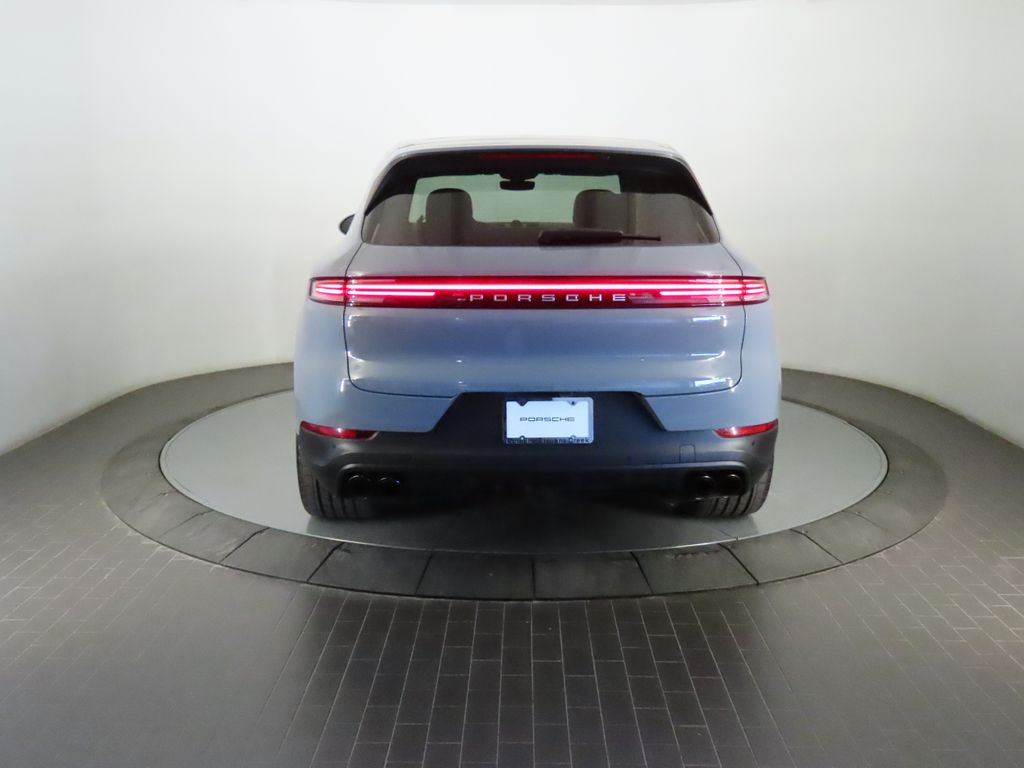 Thumbnail: 2025 Porsche Cayenne - 6