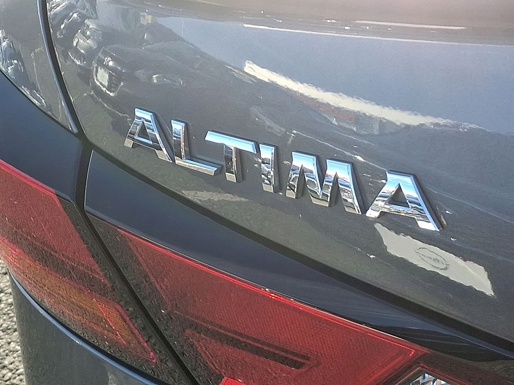Thumbnail: 2021 Nissan Altima - 30